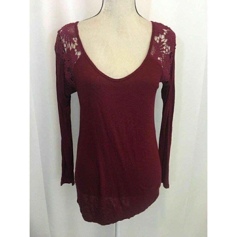 Emma & Sam Magenta Long Sleeve lace top